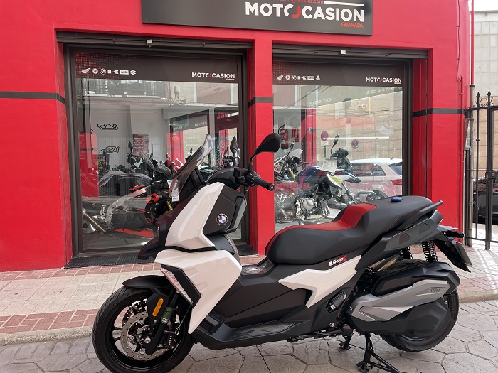 Bmw c 400 x 19